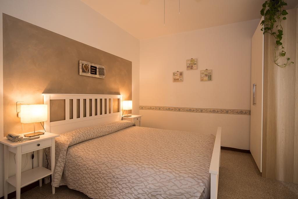 Hotel Conchiglia ลิโดดิเยโซโล ภายนอก รูปภาพ